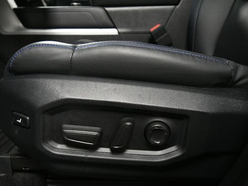 Used 2024 Toyota Tundra Platinum image 10