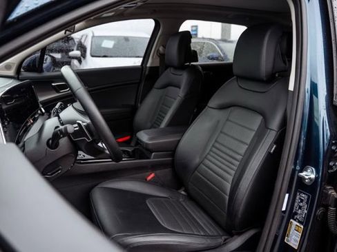 Used 2025 Kia Sportage SX Prestige image 27