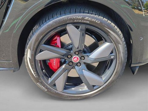 Used 2022 Jaguar F-PACE SVR AWD/4WD image 23