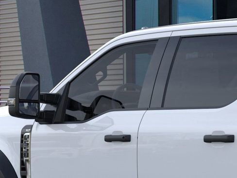 New 2025 Ford F550 4x4 Crew Cab Super Duty image 23