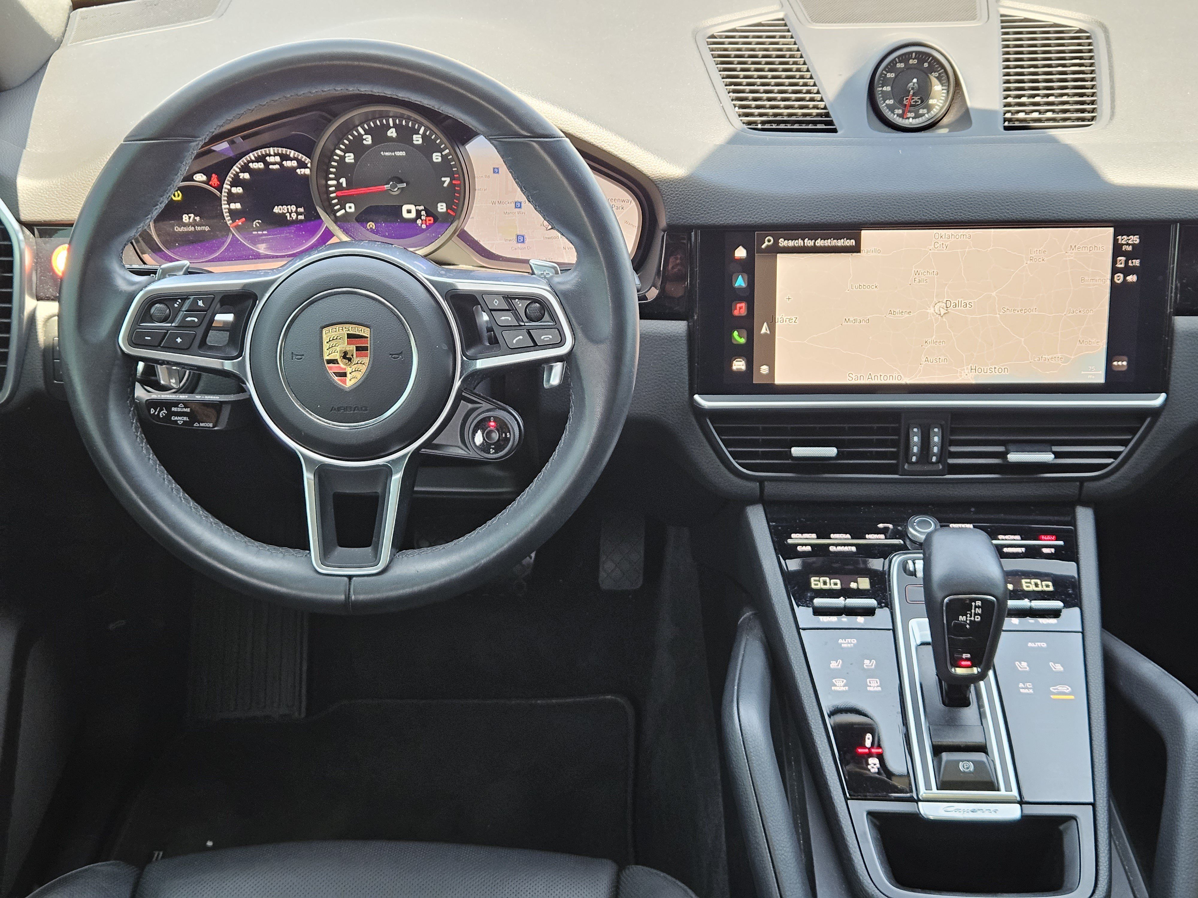 Certified 2023 Porsche Cayenne Coupe AWD/4WD image 25