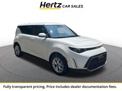 Used 2025 Kia Soul LX w/ LX Technology Package