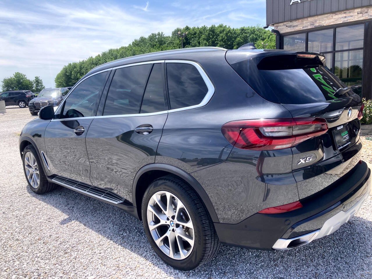 Used 2023 BMW X5 xDrive40i AWD/4WD image 7