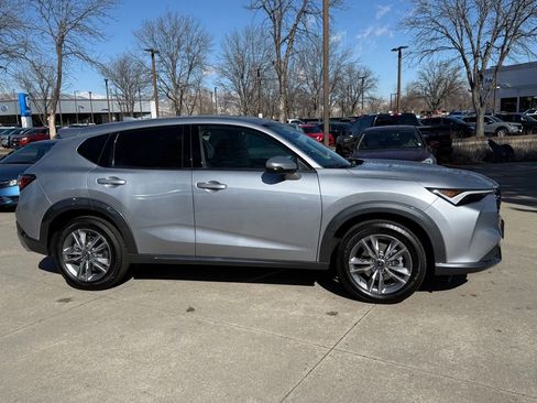 Certified 2025 Acura ADX Base image 3