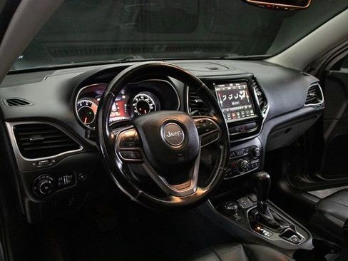 Used 2020 Jeep Cherokee Limited AWD/4WD image 25