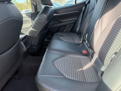 Used 2023 Toyota Camry SE image 8