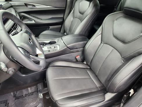 Certified 2027 INFINITI QX60 Luxe w/ Cargo Package FWD image 11