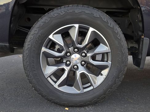 Certified 2023 Chevrolet Silverado 1500 LT image 27