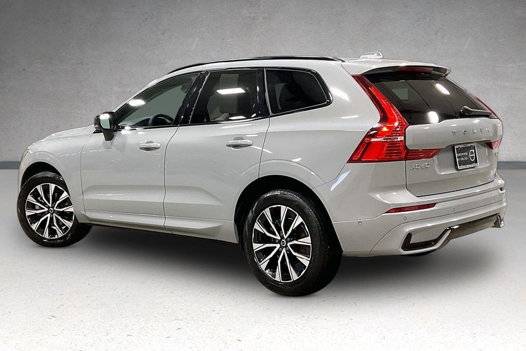 Certified 2024 Volvo XC60 B5 Plus w/ Climate Package AWD/4WD image 4