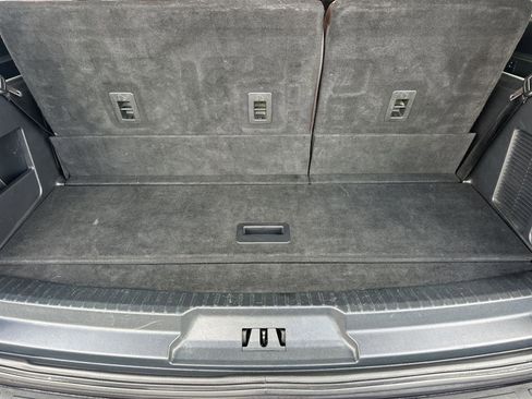 Used 2024 Ford Expedition Limited image 20