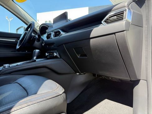 Used 2022 MAZDA CX-5 AWD 2.5 S w/ Premium Package image 17