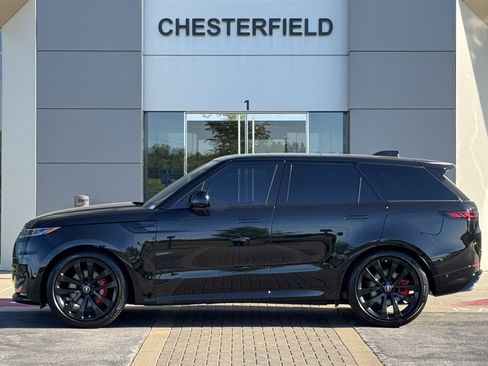 Certified 2025 Land Rover Range Rover Sport Dynamic SE AWD/4WD image 6