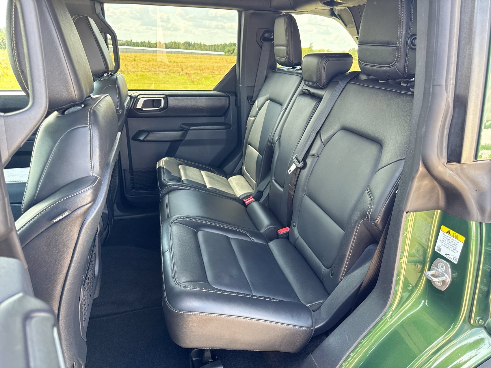 Used 2025 Ford Bronco Badlands AWD/4WD image 23