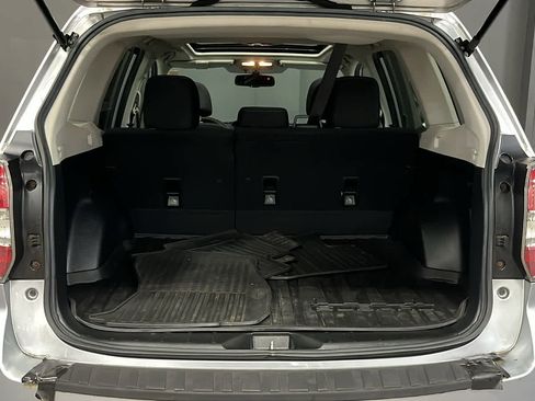 Used 2015 Subaru Forester 2.5i Premium w/ All-Weather Package AWD/4WD image 29