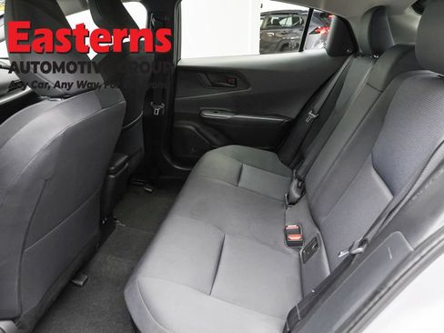 Used 2025 Toyota Prius LE FWD image 20