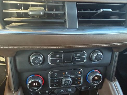 Used 2023 Chevrolet Tahoe High Country image 20