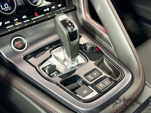 Used 2021 Jaguar F-TYPE R AWD/4WD image 22