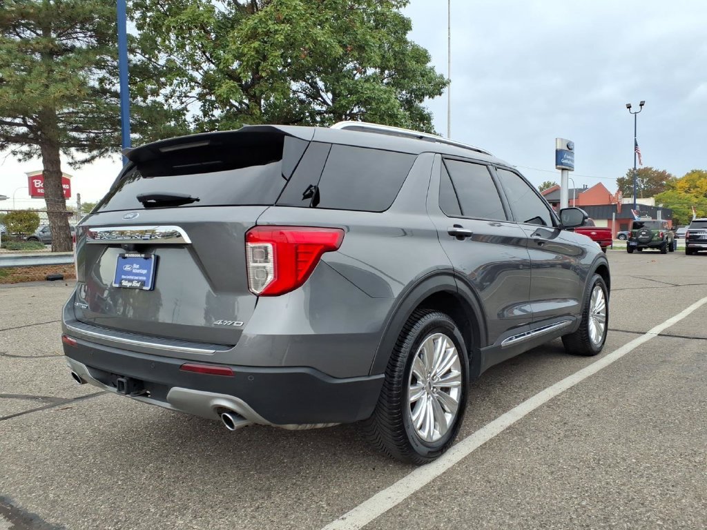 Certified 2022 Ford Explorer Limited w/ Equipment Group 301A AWD/4WD image 6