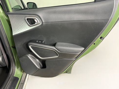 Used 2021 Kia Soul X-Line FWD image 28