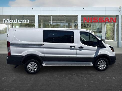 Used 2025 Ford Transit 250 Low Roof w/ Exterior Upgrade Package RWD image 6