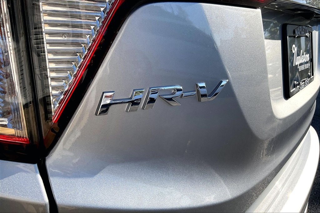 Used 2020 Honda HR-V Touring image 35