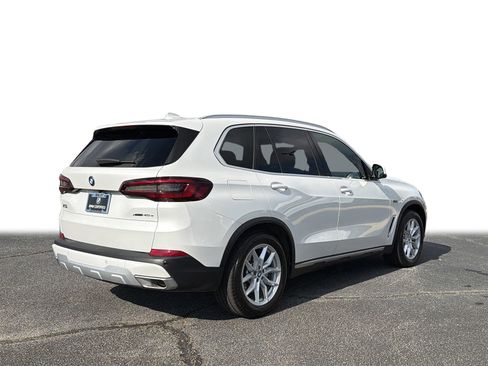 Used 2023 BMW X5 xDrive45e w/ Luxury Seating Package image 28