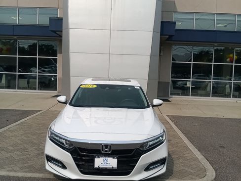 Used 2018 Honda Accord EX-L image 8