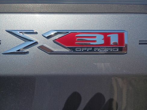 Used 2020 GMC Sierra 1500 4x4 Crew Cab w/ Sierra Value Package image 20