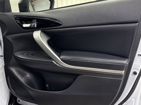Used 2025 Mitsubishi Eclipse Cross SE image 18