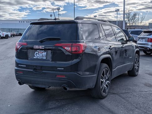 Used 2019 GMC Acadia SLT w/ Black Edition image 3