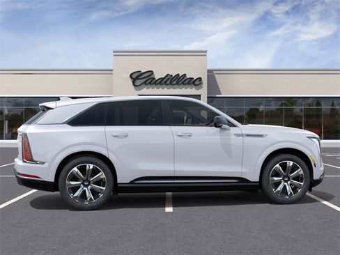 New 2025 Cadillac Escalade IQ Luxury 2 image 5