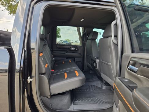 Certified 2024 GMC Sierra 2500 AT4 w/ Technology Package AWD/4WD image 22