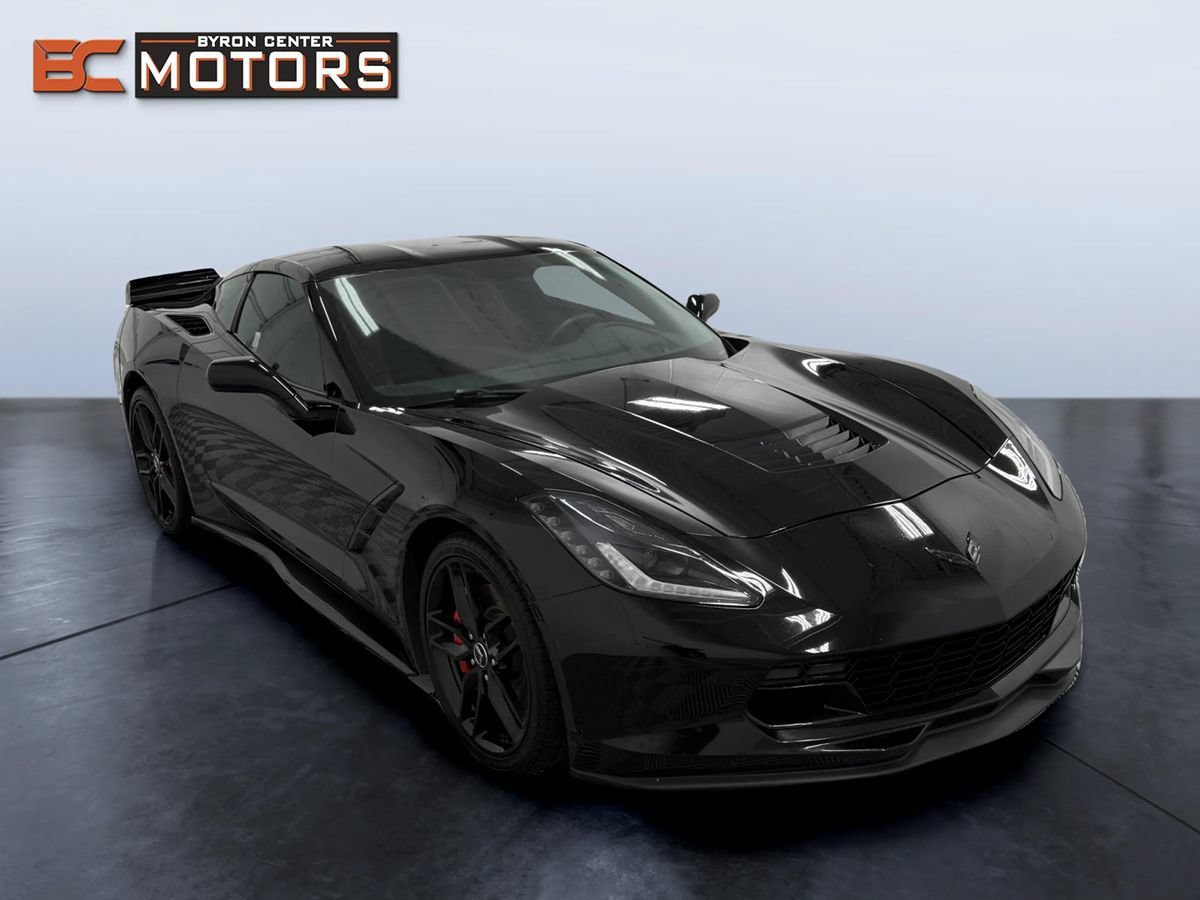 Used 2015 Chevrolet Corvette Stingray Coupe w/ 2LT Preferred Equipment Group RWD image 8