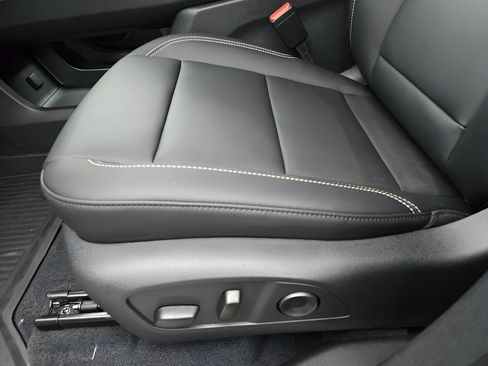 New 2026 GMC Acadia Elevation w/ Elevation Premium Package FWD image 15