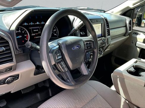 Used 2022 Ford F250 XLT w/ XLT Value Package AWD/4WD image 16