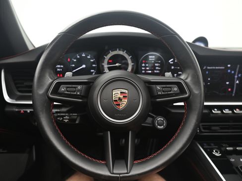 Certified 2024 Porsche 911 Targa 4S AWD/4WD image 34
