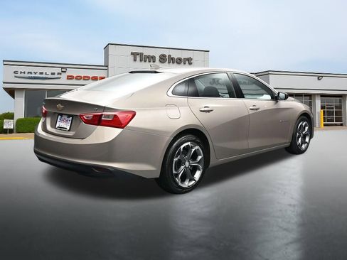 Used 2023 Chevrolet Malibu LT FWD image 5