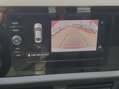 Used 2025 Volkswagen Jetta S image 27