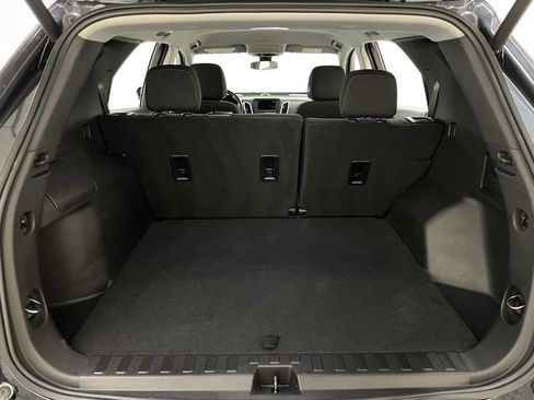 Certified 2022 Chevrolet Equinox LT FWD image 44