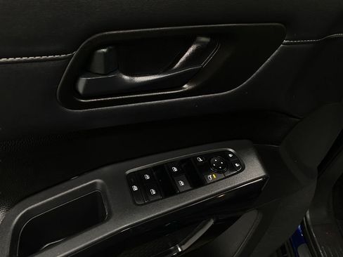 Certified 2023 Nissan Pathfinder SV AWD/4WD image 54