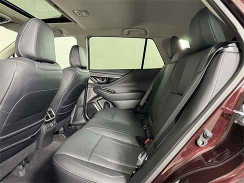 Used 2025 Subaru Outback Touring XT image 32
