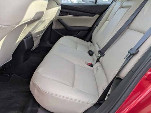 Used 2025 MAZDA MAZDA3 s image 21