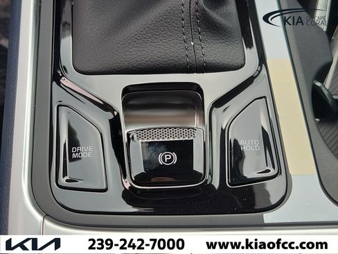 New 2026 Kia Carnival EX FWD image 29