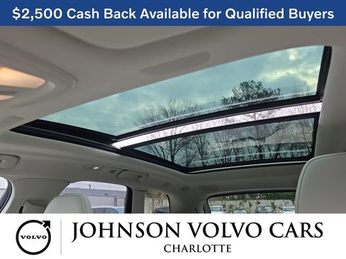 New 2026 Volvo XC60 T8 Ultra w/ Protection Package Premier image 32