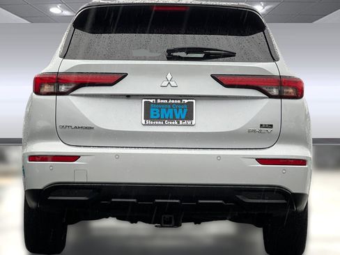 Used 2025 Mitsubishi Outlander SEL image 9