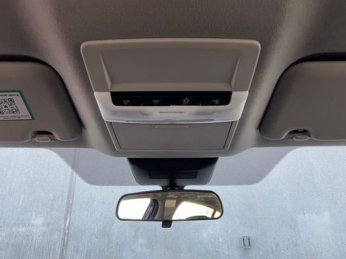 Used 2025 Nissan Sentra S image 14