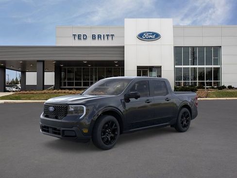New 2026 Ford Maverick Lariat w/ Black Appearance Package AWD/4WD image 2