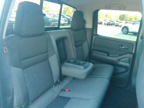 New 2026 Nissan Frontier SV w/ Tow Package image 21