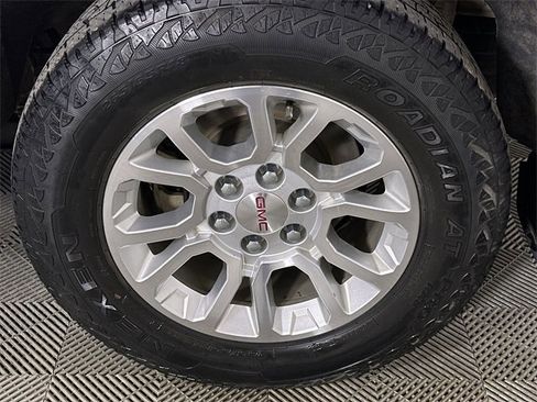 Used 2015 GMC Yukon SLT image 34