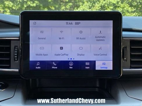 Used 2021 Ford Explorer XLT w/ Equipment Group 202A AWD/4WD image 27